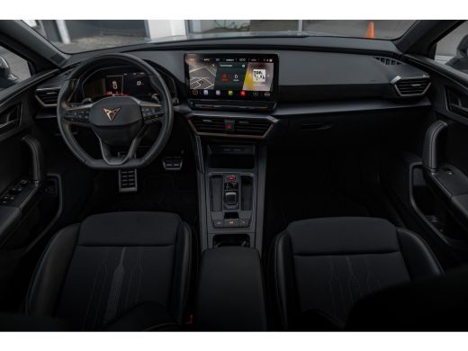 CUPRA Leon Sportstourer 1.4 e-Hybrid 245pk Essential | Camera | Stuurverwarming | Navigatie | Adaptive Cruise ActivLease financial lease