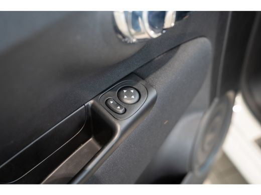 Fiat 500C 1.0 Cabrio Hybrid Dolcevita Finale | Parkeersensoren | Apple Carplay & Android Auto | Cruise Cont... ActivLease financial lease