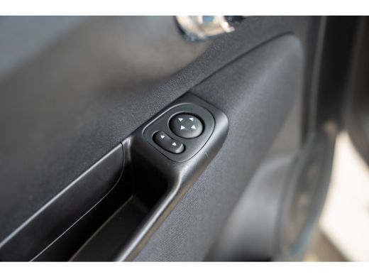 Fiat 500C 1.0 Cabrio Hybrid Dolcevita Finale | Parkeersensoren | Apple Carplay & Android Auto | Cruise Cont... ActivLease financial lease