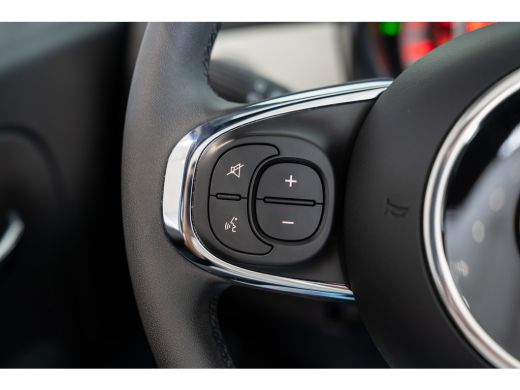 Fiat 500C 1.0 Cabrio Hybrid Dolcevita Finale | Parkeersensoren | Apple Carplay & Android Auto | Cruise Cont... ActivLease financial lease