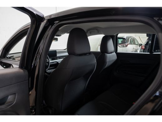 Fiat 600 1.2 Turbo 145PK Hybrid Urban | Camera | Parkeersensoren Voor & Achter | Keyless | Dodehoek | Appl... ActivLease financial lease
