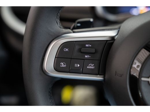 Fiat 600 1.2 Turbo 145PK Hybrid Urban | Camera | Parkeersensoren Voor & Achter | Keyless | Dodehoek | Appl... ActivLease financial lease