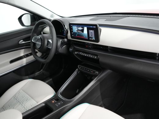 Fiat 600 La Prima 54 kWh | Achteruitrijcamera | Airco (automatisch) | Apple Carplay/Android Auto|telefooni... ActivLease financial lease