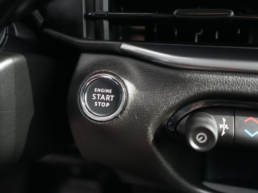 Fiat 600 La Prima 54 kWh | Achteruitrijcamera | Airco (automatisch) | Apple Carplay/Android Auto|telefooni... ActivLease financial lease