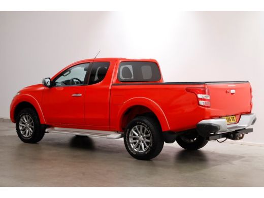 Mitsubishi L200 2.4 DI-D 180pk Club Cab Intense 4x4 High/Low Gearing + Diff. Lock 12-2018 ActivLease financial lease
