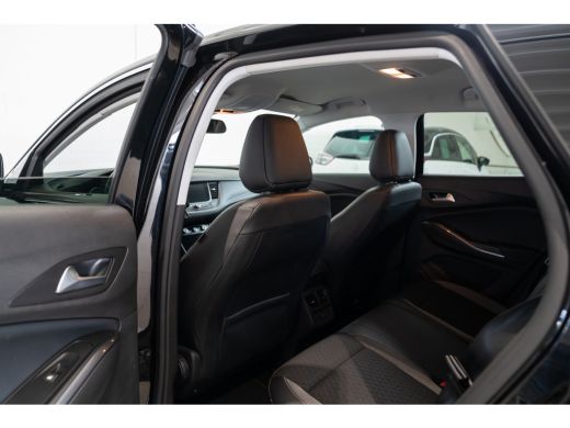 Opel Grandland X 1.2 Turbo 130PK Innovation | Camera | Navigatie | Parkeersensoren Voor & Achter | Climate Control... ActivLease financial lease