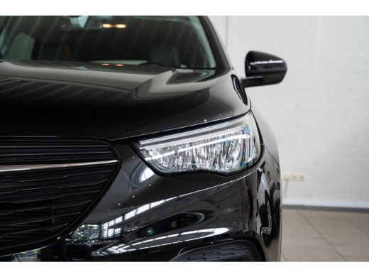 Opel Grandland X 1.2 Turbo 130PK Innovation | Camera | Navigatie | Parkeersensoren Voor & Achter | Climate Control... ActivLease financial lease
