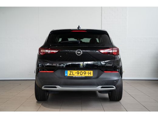 Opel Grandland X 1.2 Turbo 130PK Innovation | Camera | Navigatie | Parkeersensoren Voor & Achter | Climate Control... ActivLease financial lease