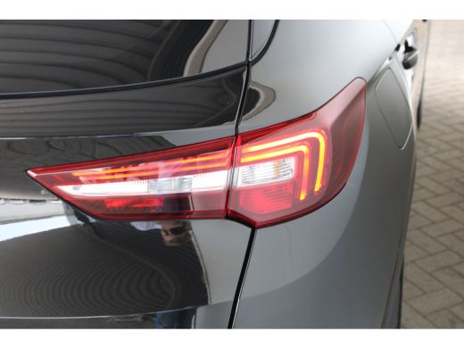 Opel Grandland X 1.2 Turbo Innovation | Achterbank in delen neerklapbaar | Achteruitrijcamera | Alarm klasse 1(sta... ActivLease financial lease