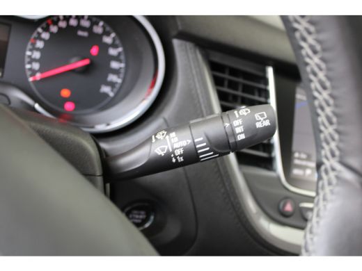 Opel Grandland X 1.2 Turbo Innovation | Achterbank in delen neerklapbaar | Achteruitrijcamera | Alarm klasse 1(sta... ActivLease financial lease