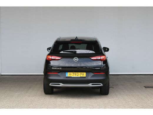 Opel Grandland X 1.2 Turbo Innovation | Achterbank in delen neerklapbaar | Achteruitrijcamera | Alarm klasse 1(sta... ActivLease financial lease
