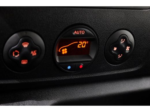 Opel Movano 2.3 Turbo 146pk Bakwagen met laadklep en zijdeur 04-2022 ActivLease financial lease