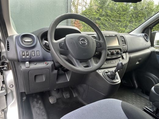 Opel Vivaro 1.6 CDTI 126 PK / L1H1 / 1e EIG. / AIRCO / CRUISE / CAMERA / TREKHAAK / BLUETOOTH ActivLease financial lease