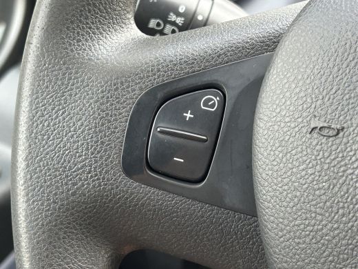 Opel Vivaro 1.6 CDTI 126 PK / L1H1 / 1e EIG. / AIRCO / CRUISE / CAMERA / TREKHAAK / BLUETOOTH ActivLease financial lease