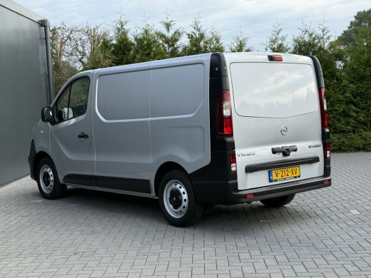 Opel Vivaro 1.6 CDTI 126 PK / L1H1 / 1e EIG. / AIRCO / CRUISE / NAVI / CAMERA / DAB ActivLease financial lease