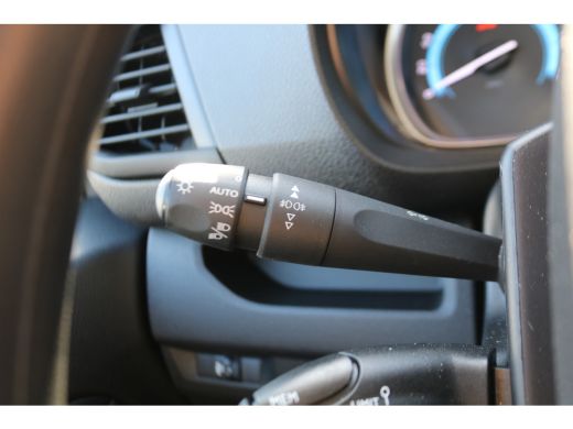 Opel Vivaro-e L3 75 kWh ActivLease financial lease