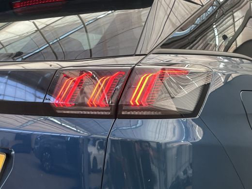 Peugeot 3008 1.2 PureTech 130PK Active Pack | Climate Controle | Cruise Controle | Achteruitrijcamera | Apple ... ActivLease financial lease