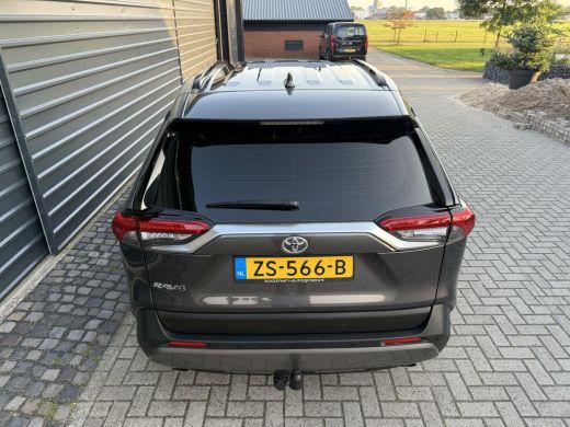 Toyota RAV4 2.0 VVT-iE Active Camera Clima Trekhaak 1500KG ActivLease financial lease