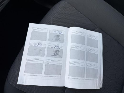 Toyota RAV4 2.0 VVT-iE Active Camera Clima Trekhaak 1500KG ActivLease financial lease