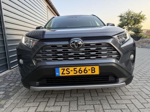 Toyota RAV4 2.0 VVT-iE Active Camera Clima Trekhaak 1500KG ActivLease financial lease