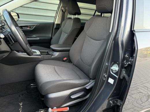 Toyota RAV4 2.0 VVT-iE Active Camera Clima Trekhaak 1500KG ActivLease financial lease
