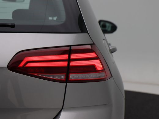 Volkswagen Golf 1.5 TSi 150 Pk Automaat Highline | Adaptive Cruise | Climate Control | Carplay | LED | Sensoren |... ActivLease financial lease