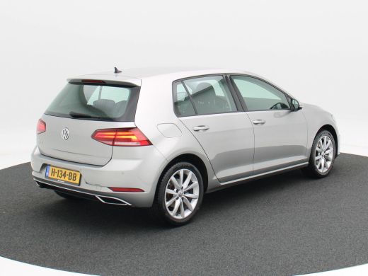 Volkswagen Golf 1.5 TSi 150 Pk Automaat Highline | Adaptive Cruise | Climate Control | Carplay | LED | Sensoren |... ActivLease financial lease