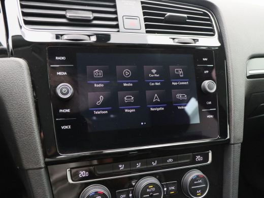 Volkswagen Golf 1.5 TSi 150 Pk Automaat Highline | Adaptive Cruise | Climate Control | Carplay | LED | Sensoren |... ActivLease financial lease