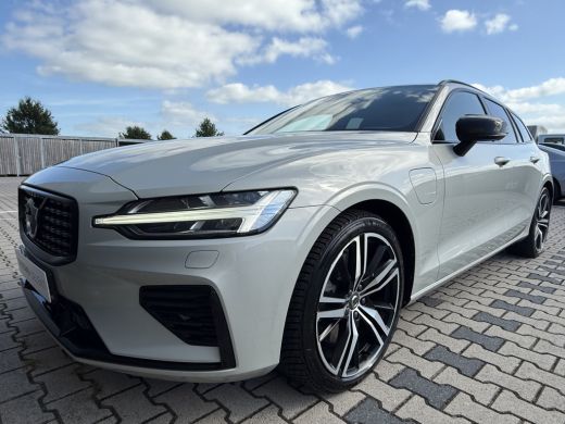 Volvo  V60 T6 Recharge AWD R-Design | Harman/Kardon | Sportstoelen | BLIS | Adaptive Cruise | Verwarmbare St... ActivLease financial lease