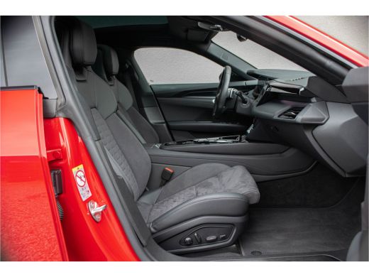 Audi e-tron GT Quattro / Standkachel/ Virtual Cockpit/ Adaptive Cruise Control/ Panoramadak/ 350kW (476PK) ActivLease financial lease