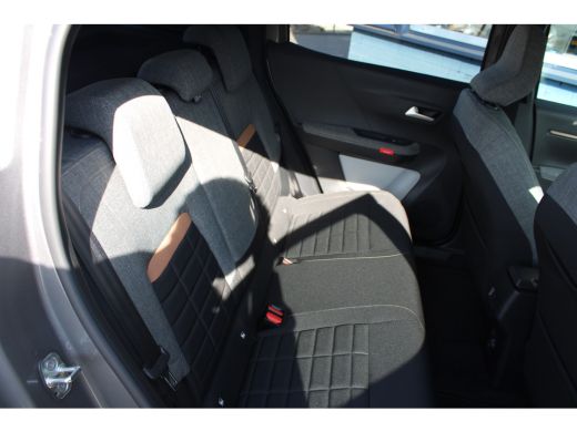 Citroën C3 Aircross Plus 113pk 44 kWh | Achteruitrijcamera | Apple Carplay/Android Auto|telefoonintegratie premium | ... ActivLease financial lease