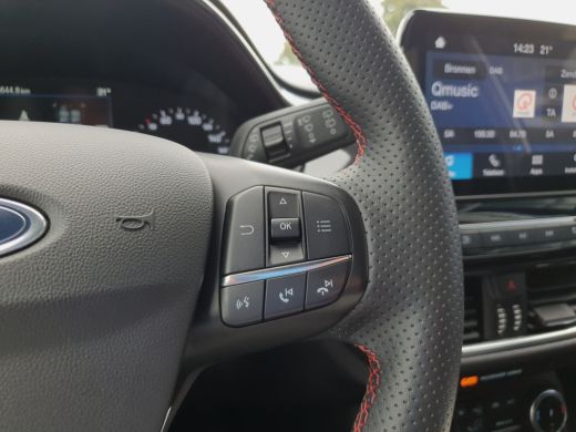 Ford Fiesta 1.0 EcoBoost Hybrid ST-Line | Winter Pack | Cruise Control | Apple Carplay | Navi ActivLease financial lease