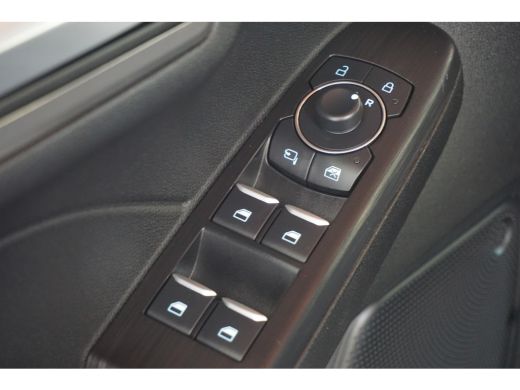Ford Kuga 2.5 PHEV Titanium | Achterbank verwarmd | Achteruitrijcamera | Cruise control adaptief met Stop&G... ActivLease financial lease