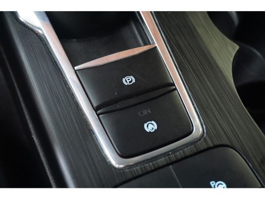 Ford Kuga 2.5 PHEV Titanium | Achterbank verwarmd | Achteruitrijcamera | Cruise control adaptief met Stop&G... ActivLease financial lease