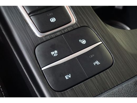 Ford Kuga 2.5 PHEV Titanium | Achterbank verwarmd | Achteruitrijcamera | Cruise control adaptief met Stop&G... ActivLease financial lease