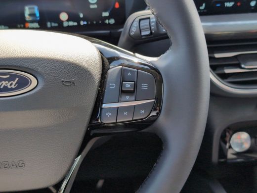 Ford Kuga 2.5 PHEV TITANIUM | DIRECT LEVERBAAR! | NL-AUTO! | WINTERPACK | NIEUW MODEL! | CAMERA | NAVI | CL... ActivLease financial lease
