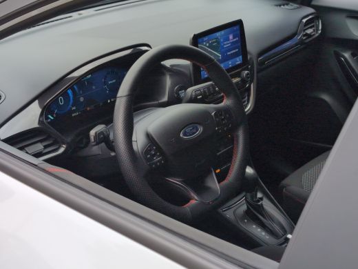Ford Puma 1.0 EcoBoost Hybrid ST-Line | Winter Pack | Camera | Cruise Control | Navigatie ActivLease financial lease