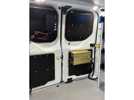 Ford Transit Custom 2.0 TDCI L1 zonnepanelen,omvormer,inrichting ActivLease financial lease