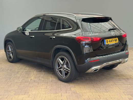 Mercedes-Benz GLA 200 Progressive Camera | Trekhaak | Stoelverwarming | AMG Styling | Elek. Achterklep | Parkeersen... ActivLease financial lease