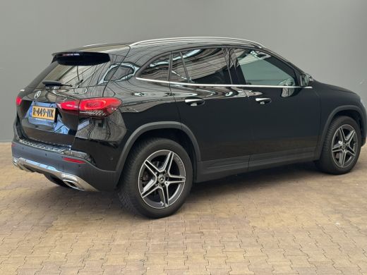 Mercedes-Benz GLA 200 Progressive Camera | Trekhaak | Stoelverwarming | AMG Styling | Elek. Achterklep | Parkeersen... ActivLease financial lease