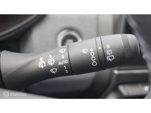 Mitsubishi Colt 1.0T MT Intense Apple Carplay/Android Auto | Cruise Control | Climate Control ActivLease financial lease