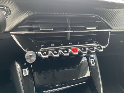Peugeot e-2008 EV Allure 50 kWh Carplay Navigatie Black Beauty Tel Lader ActivLease financial lease