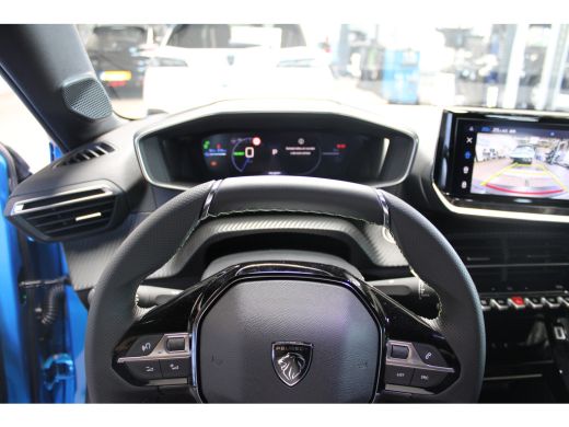 Peugeot e-208 GT Avantage 51kWh Stoelverwarming | Adaptive Cruise Control | Massagefunctie | Camera Voor en Achter ActivLease financial lease