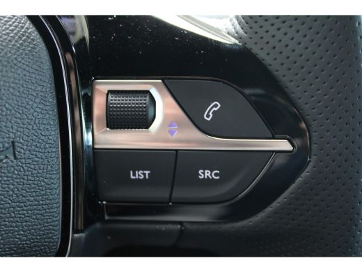 Peugeot e-208 GT Avantage 51kWh Stoelverwarming | Adaptive Cruise Control | Massagefunctie | Camera Voor en Achter ActivLease financial lease