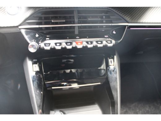 Peugeot e-208 GT Avantage 51kWh Stoelverwarming | Adaptive Cruise Control | Massagefunctie | Camera Voor en Achter ActivLease financial lease