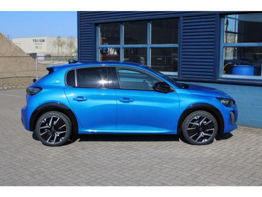Peugeot e-208 GT Avantage 51kWh Stoelverwarming | Adaptive Cruise Control | Massagefunctie | Camera Voor en Achter ActivLease financial lease