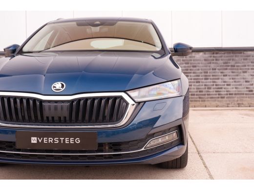 Skoda Octavia Combi 1.4 TSI iV PHEV Business Edition | Trekhaak | Head-Up | Carplay | LED | Sfeerverl. | Camera... ActivLease financial lease