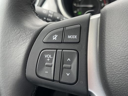 Suzuki Vitara 1.5 Hybrid Style Automaat | Adaptieve Cruise Control | Navigatiesysteem | Stoelverwarming | Elekt... ActivLease financial lease