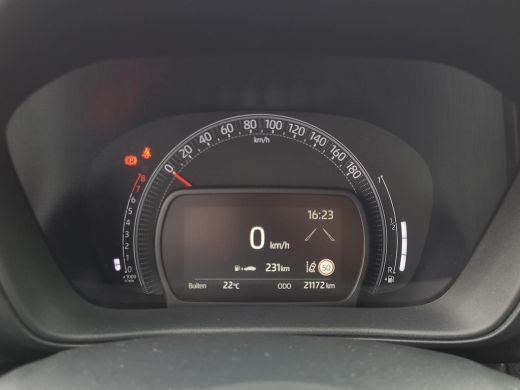 Toyota Aygo 1.0 VVT-i MT Play | Apple CarPlay / Android Auto | Parkeercamera | Rijklaarprijs incl. garantie | ActivLease financial lease