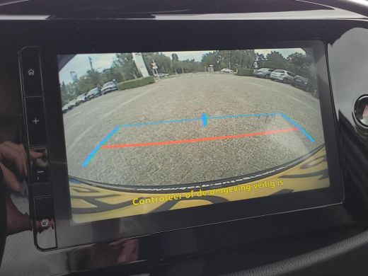 Toyota Aygo 1.0 VVT-i MT Play | Apple CarPlay / Android Auto | Parkeercamera | Rijklaarprijs incl. garantie | ActivLease financial lease